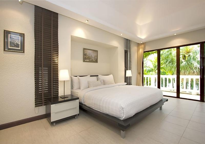 Sweet Villas Паттайя Экстерьер фото